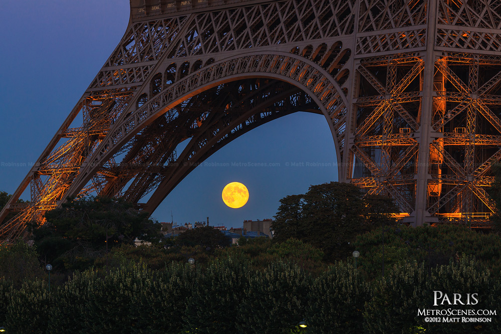 Moonrise under the Eiffel Tower