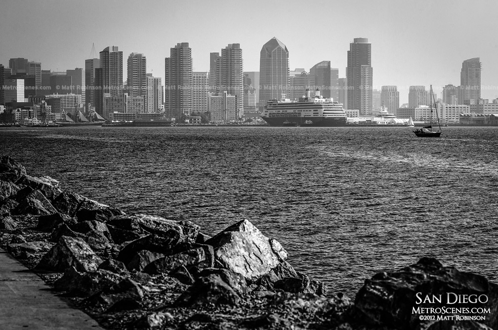 Black and white San Diego skyline from Harbor Island