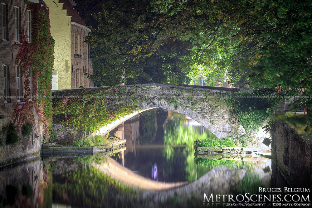 Stone arch bridge over Groenerei Canal