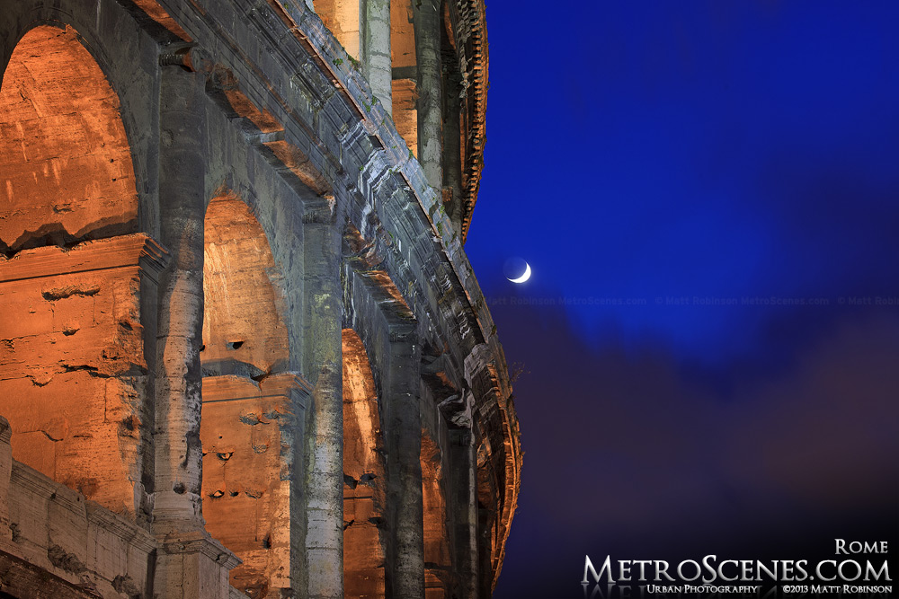 Colosseum moonrise