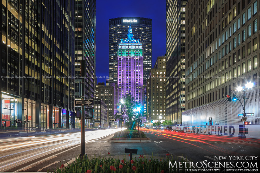 Traffic streams up and down Park Avenue in New York towards the Met Life Building
