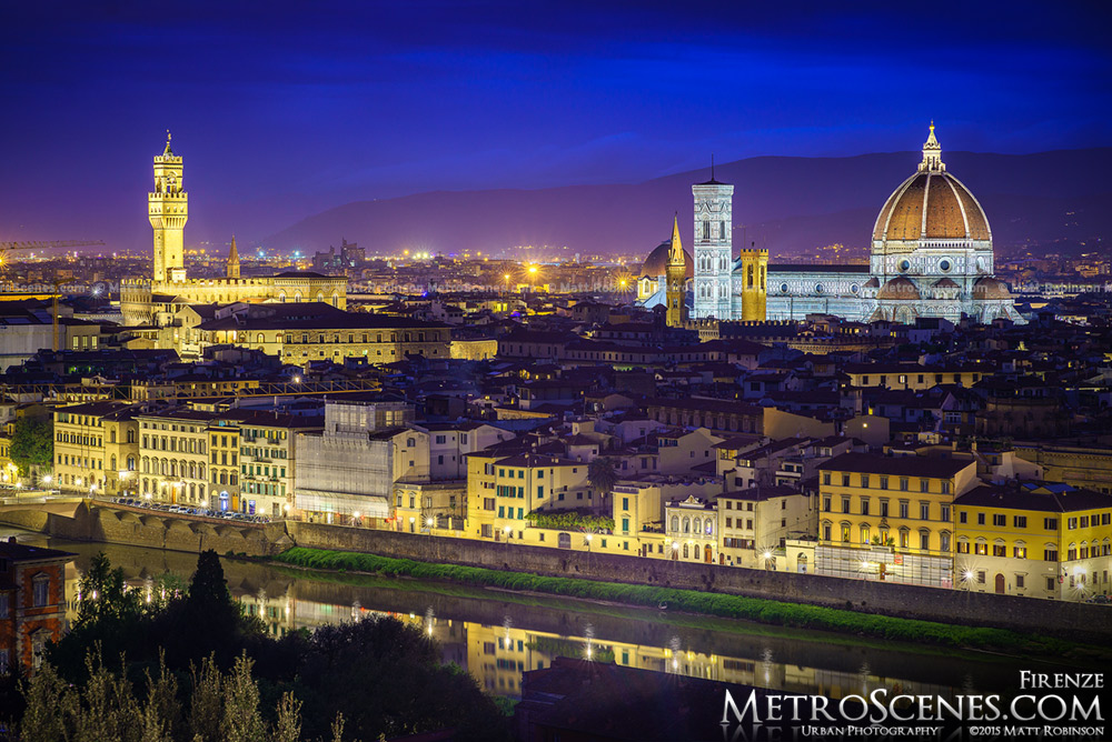 Palazzo Vecchio and the Duomo at night in Florence 