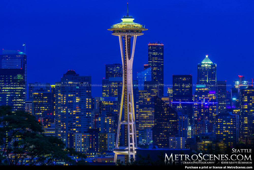Seattle Space Needle at night